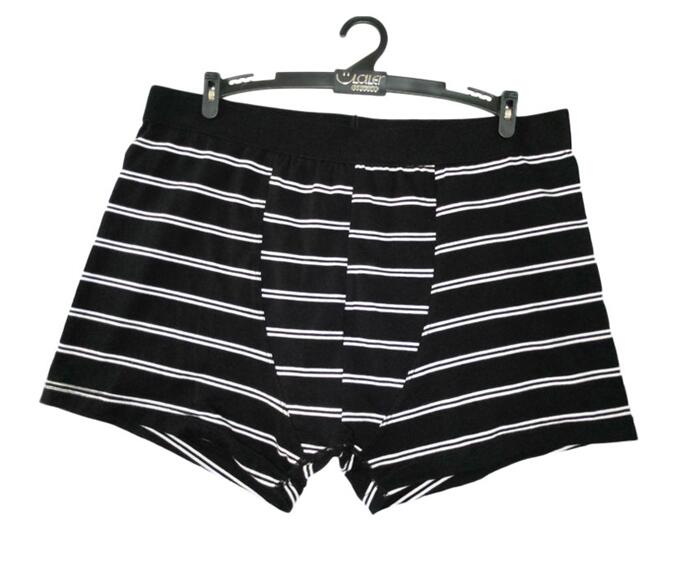 Kustom Sentuhan Lembut Bernapas Stripe Celana Boxer Pria